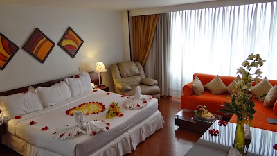 Photos of Hotel Platinum Suite Hotel