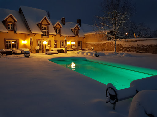 Photo de Écrin d 'Azur - Piscines & Spas. à Gallardon (28320)