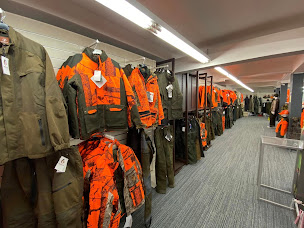 Photo n°7 de Univers Deux Eaux à Saint-Yrieix-la-Perche (Magasin de vêtements pour femmes)