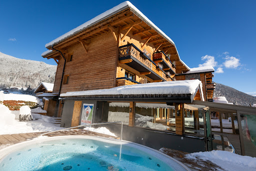 Photo de Hôtel Club Le Crêt à Morzine (74110)