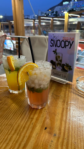 Snoopy's Bar - Thumbnail