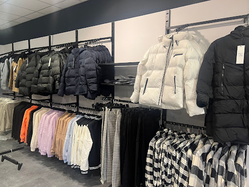 Ultra Fashion Gallery - Netherlands