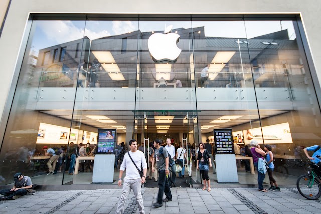 Apple Rosenstraße