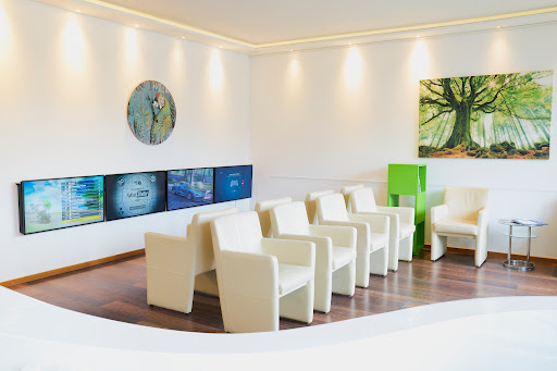 ISARDENT® | Kieferorthopädie München & Invisalign, Kinderzahnmedizin & Zahnästhetik, Kieferchirurgie & Gesichtsästhetik Gallery - Germany