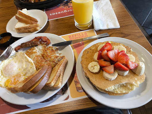 Denny's - America's Diner - Thumbnail