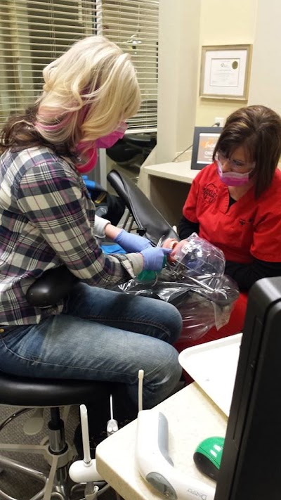 Apex Dental Assisting School @ Redwood Dental