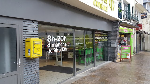 Carrefour Drive Contact Crozon