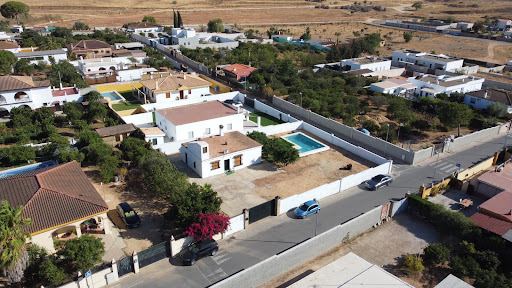 Inmobiliaria Lidia and Leticia