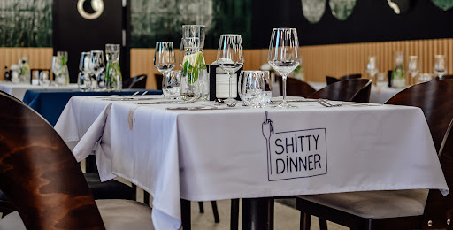 Shitty Dinner Warszawa