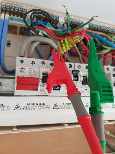 P.J.Electrical - Visual