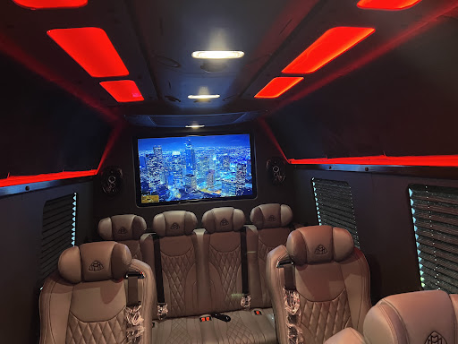 Giannis Custom Interiors