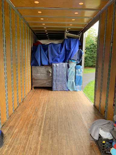 E-Z Moving & Storage LLC