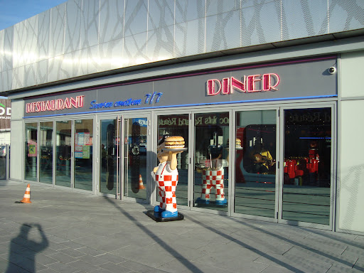 Photo 8 - Food Palace