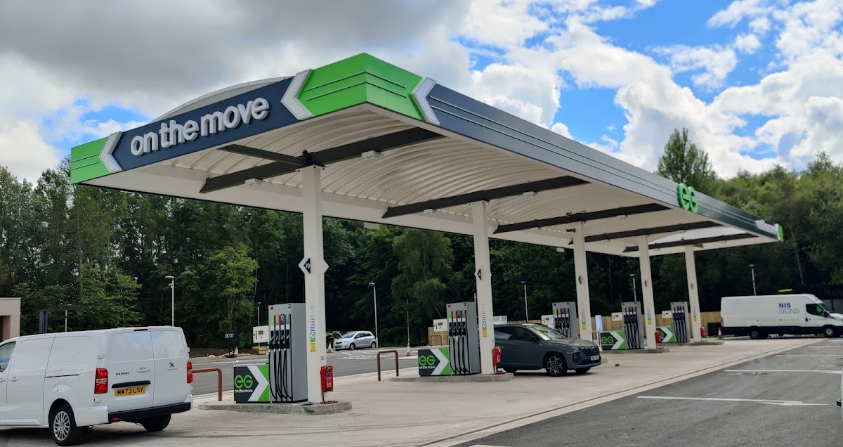 Nitshill Road's Co-op