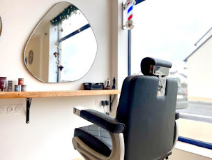 Photo n°10 de En Aparté à Beaufort-en-Anjou (Salon de coiffure)