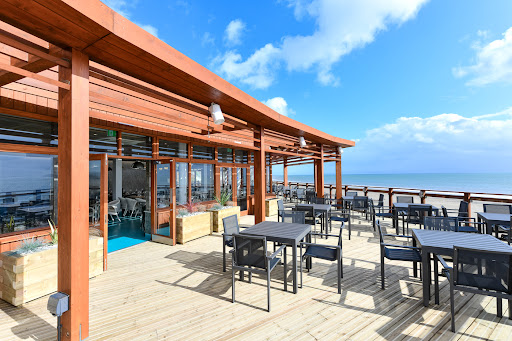 The Warren Resort & Spa