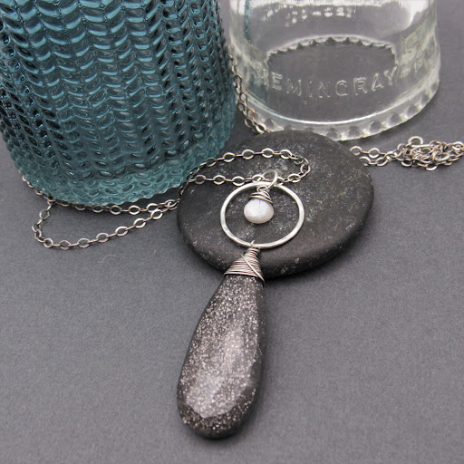 Balsamroot Jewelry Logo