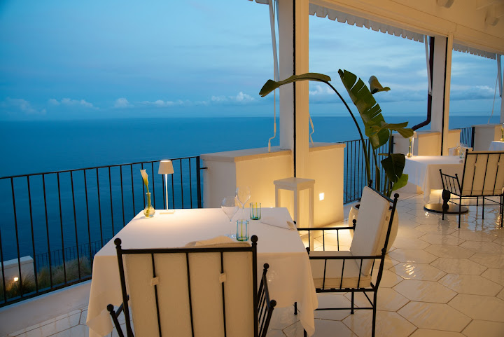 Bluh Furore fine dining by null