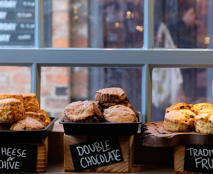 Parlormade Scone House, cafe in York
