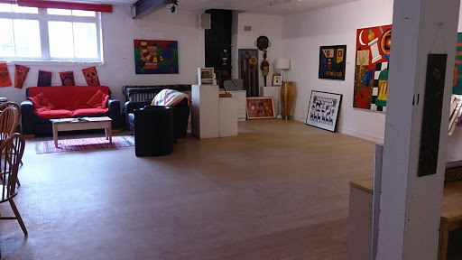 Redwing Gallery - Visual