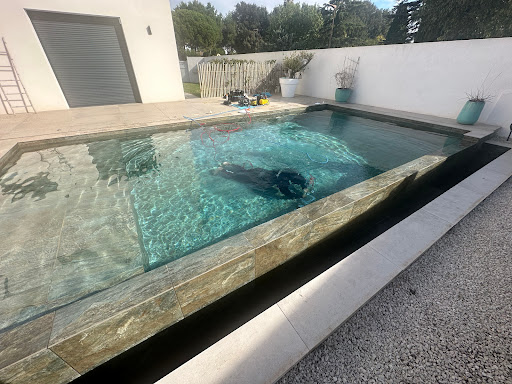 Photo de Locamex - Recherche de Fuite Piscine Corse à Ajaccio (20000)