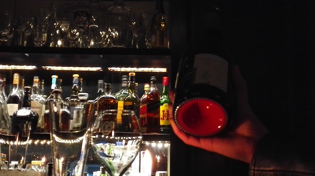 Le Dokhan’s Bar