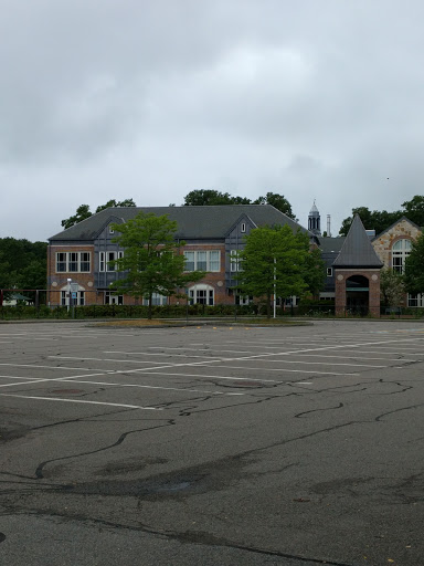 Sprague Elementary School - Thumbnail