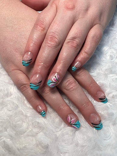 Gercegi's Hair and Nails - Thumbnail