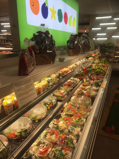 IGA Place Dupuis - Thumbnail