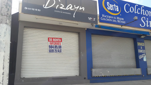 la marina business and life