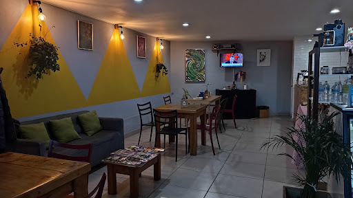 Lola's Burger & Beer
