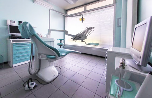 Dental 2000 Di Giuseppe Mannino & C. Sas