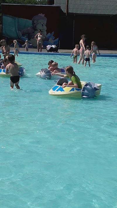 Photos of Vahi poolm&otilde;is