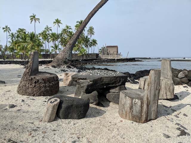 Pu'uhonua o Honaunau National Historical Park