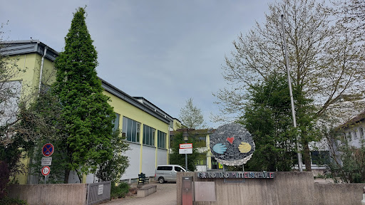 Elementary and middle school Eching