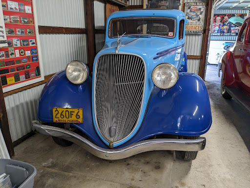 Creasy's Garage - Thumbnail