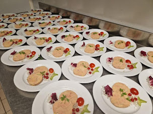 Photo n°5 de Maison LHOMME - Charcuterie Traiteur du Dun à Fontaine-le-Dun (Traiteur)