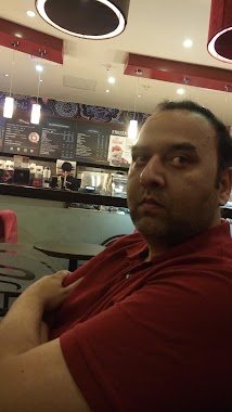 Second Cup Coffee Shop Safa Mall, Author: Zulfiqar Haider