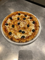 Photo n°12 de Frelon Pizza à Trie-Château (Pizzeria)