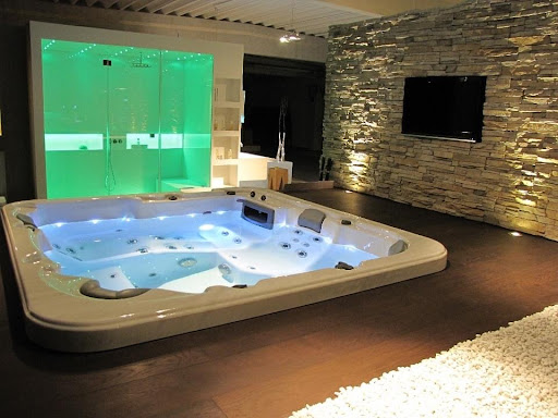 Photo de La Marina Piscine et Spa à Daix (21121)