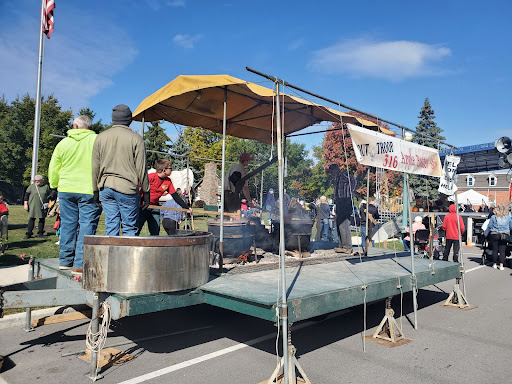 Oak Harbor Apple Festival - Thumbnail