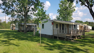 Photo n°28 de Camping Couleurs du Monde à Faverolles-sur-Cher (Piscine extérieure)