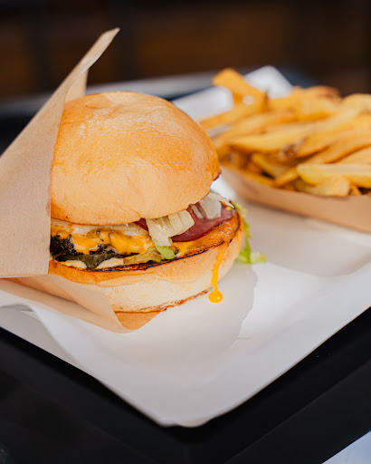 Photo 2 - GRUB - Burger & wok