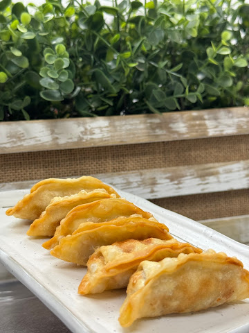 R&B Tea Corona by null