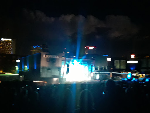 express live - Visual