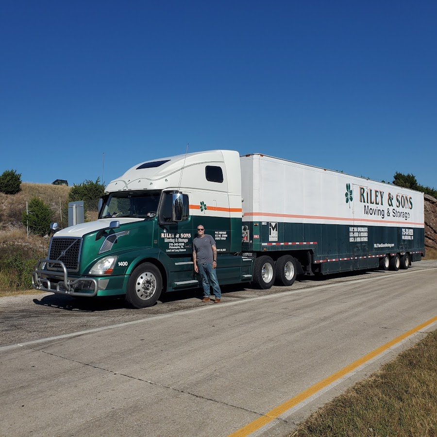 Riley And Sons Moving