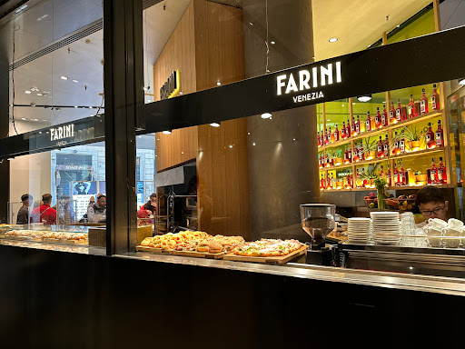 Farini Rinascente - Visual