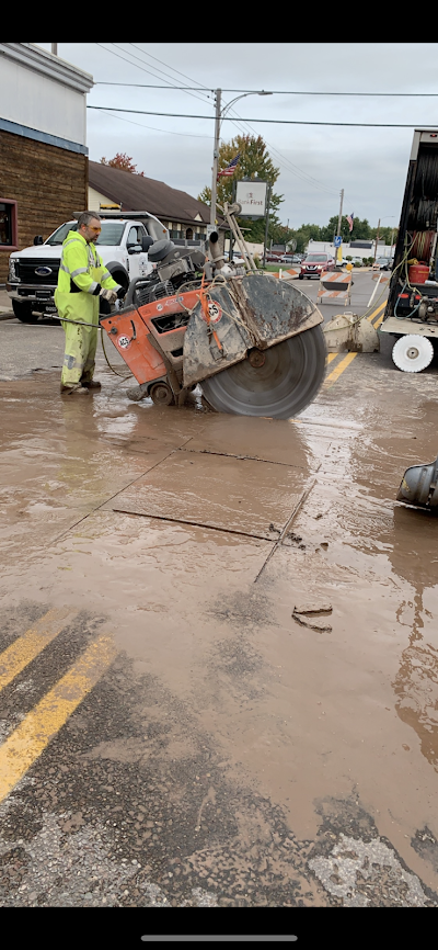 Gustum trenchless pipe repair