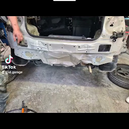 Photo n°2 de EUROREPAR - ID GARAGE à Pantin (Service de remorquage)