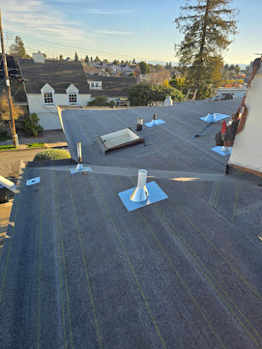 Innovation Roofing Inc
